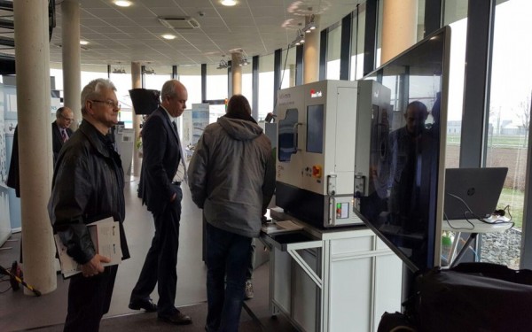 00341fff5f72f0ed223ad0bbe17fbf47_1576229